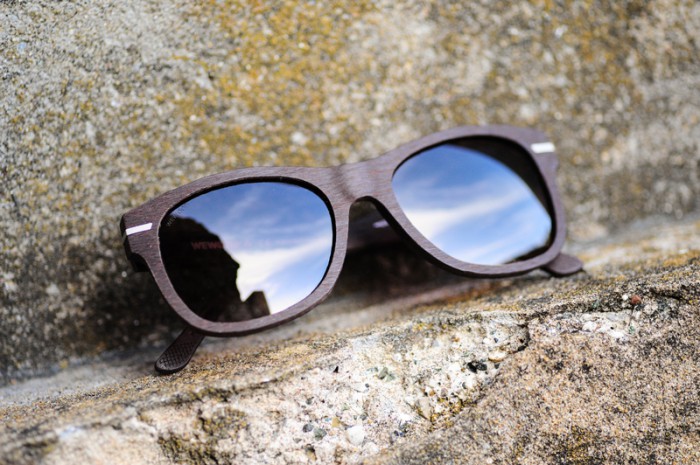 lunette de soleil en bois